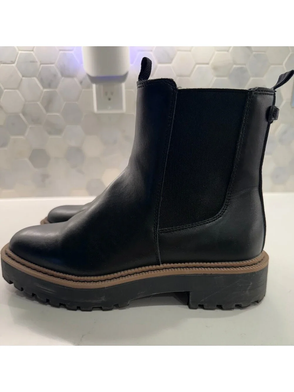 Sam Edelman Laguna Chelsea Boots Size 4 Kids/5.5 Women